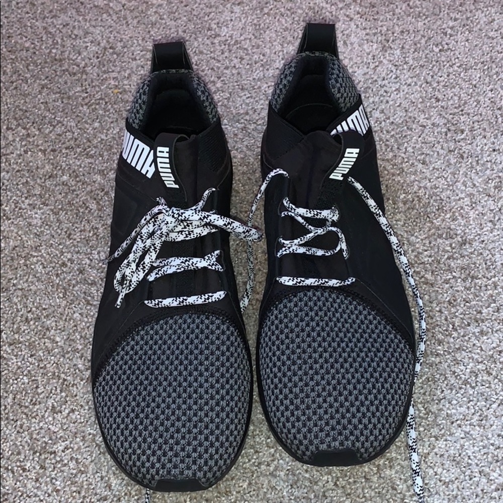Never used new w tags puma shoes
